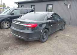 2014 CHRYSLER 200 LX