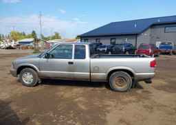 2003 GMC SONOMA SL