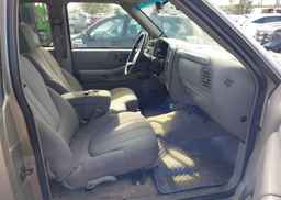 2003 GMC SONOMA SL
