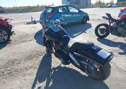 2009 HARLEY-DAVIDSON FXDF