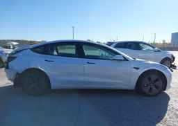 2022 TESLA MODEL 3 RWD