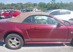 2004 FORD MUSTANG
