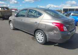 2012 NISSAN VERSA