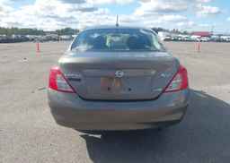 2012 NISSAN VERSA