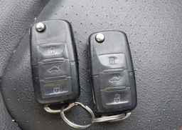 2008 VOLKSWAGEN NEW BEETLE 2.5L TRENDLINE