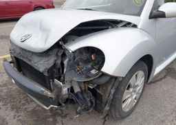 2008 VOLKSWAGEN NEW BEETLE 2.5L TRENDLINE
