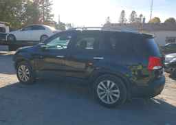 2011 KIA SORENTO