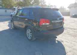 2011 KIA SORENTO