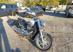 2013 SUZUKI VL1500