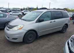2010 TOYOTA SIENNA LE V6