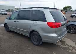 2010 TOYOTA SIENNA LE V6