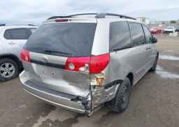 2010 TOYOTA SIENNA LE V6