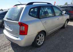 2009 KIA RONDO LX