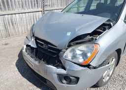 2009 KIA RONDO LX