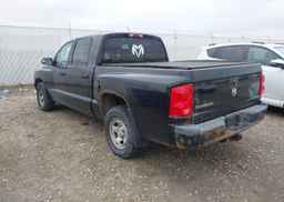 2006 DODGE DAKOTA QUAD