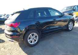 2023 AUDI Q3 40 KOMFORT