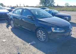2012 VOLKSWAGEN JETTA