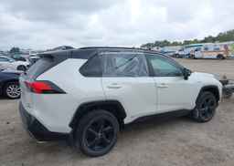 2020 TOYOTA RAV4 HYBRID XLE