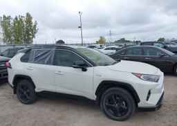 2020 TOYOTA RAV4 HYBRID XLE