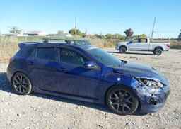 2013 MAZDA MAZDA3 GT