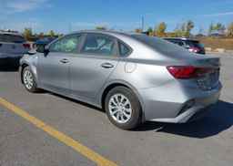 2023 KIA FORTE LX