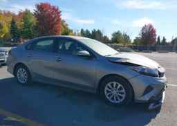 2023 KIA FORTE LX