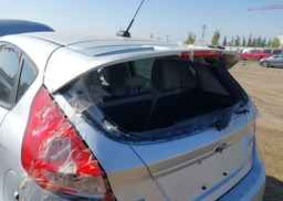 2011 FORD FIESTA SE