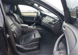 2011 BMW X6 M