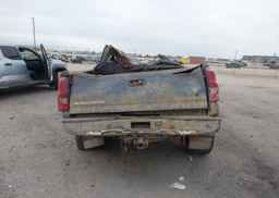 2005 CHEVROLET SILVERADO 2500HD LS