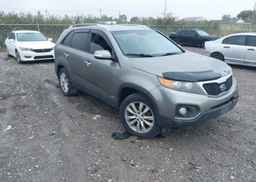 2011 KIA SORENTO LX