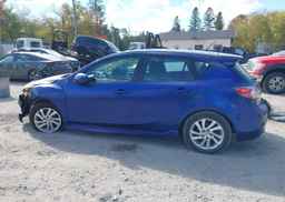 2012 MAZDA MAZDA3 GS-SKY
