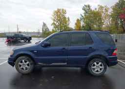 2001 MERCEDES-BENZ ML 320 CLASSIC
