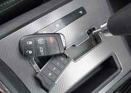 2011 DODGE CHARGER R