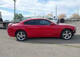 2011 DODGE CHARGER R