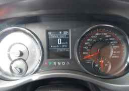2011 DODGE CHARGER R
