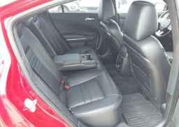 2011 DODGE CHARGER R