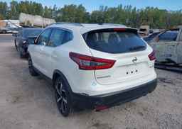 2023 NISSAN QASHQAI SV