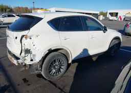 2017 MAZDA CX-5 GS