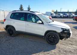 2012 VOLKSWAGEN TIGUAN S