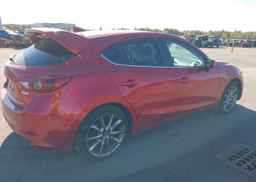 2018 MAZDA MAZDA3 GT