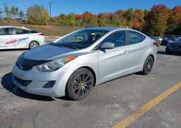 2013 HYUNDAI ELANTRA GL