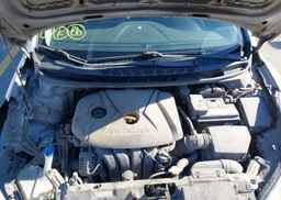 2013 HYUNDAI ELANTRA GL
