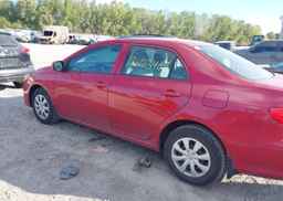 2011 TOYOTA COROLLA S