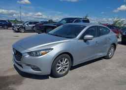 2018 MAZDA 3 GS