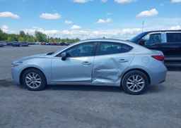 2018 MAZDA 3 GS