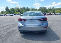2018 MAZDA 3 GS