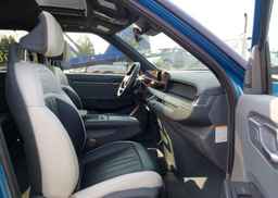 2025 KIA EV9 LAND W