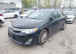 2012 TOYOTA CAMRY XLE