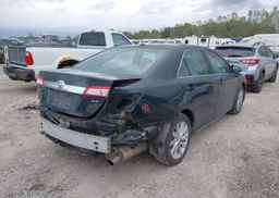 2012 TOYOTA CAMRY XLE