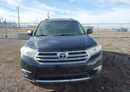 2011 TOYOTA HIGHLANDER LIMITED